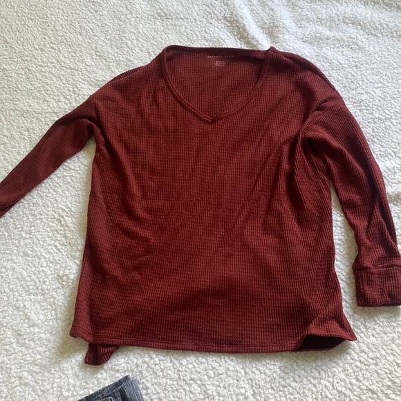 American Eagle Outfitters Tops - AE S soft T long sleeve